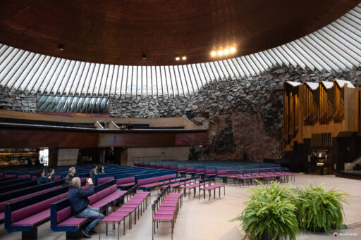 Chiesa del Temppeliaukion a Helsinki. Fotografie © Archweb.com