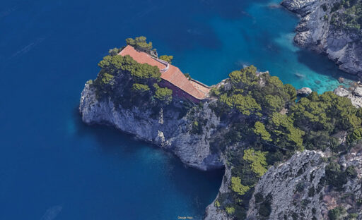 Villa Malaparte a Capri. Fotografie © Google Maps