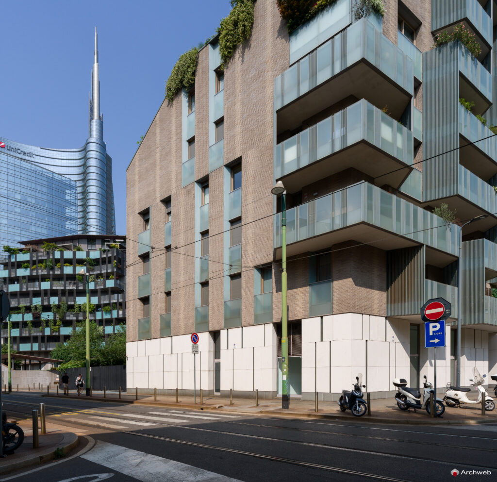 Complesso residenziale Novetredici a Milano nel quartiere Porta Nuova. Fotografie © Archweb.com