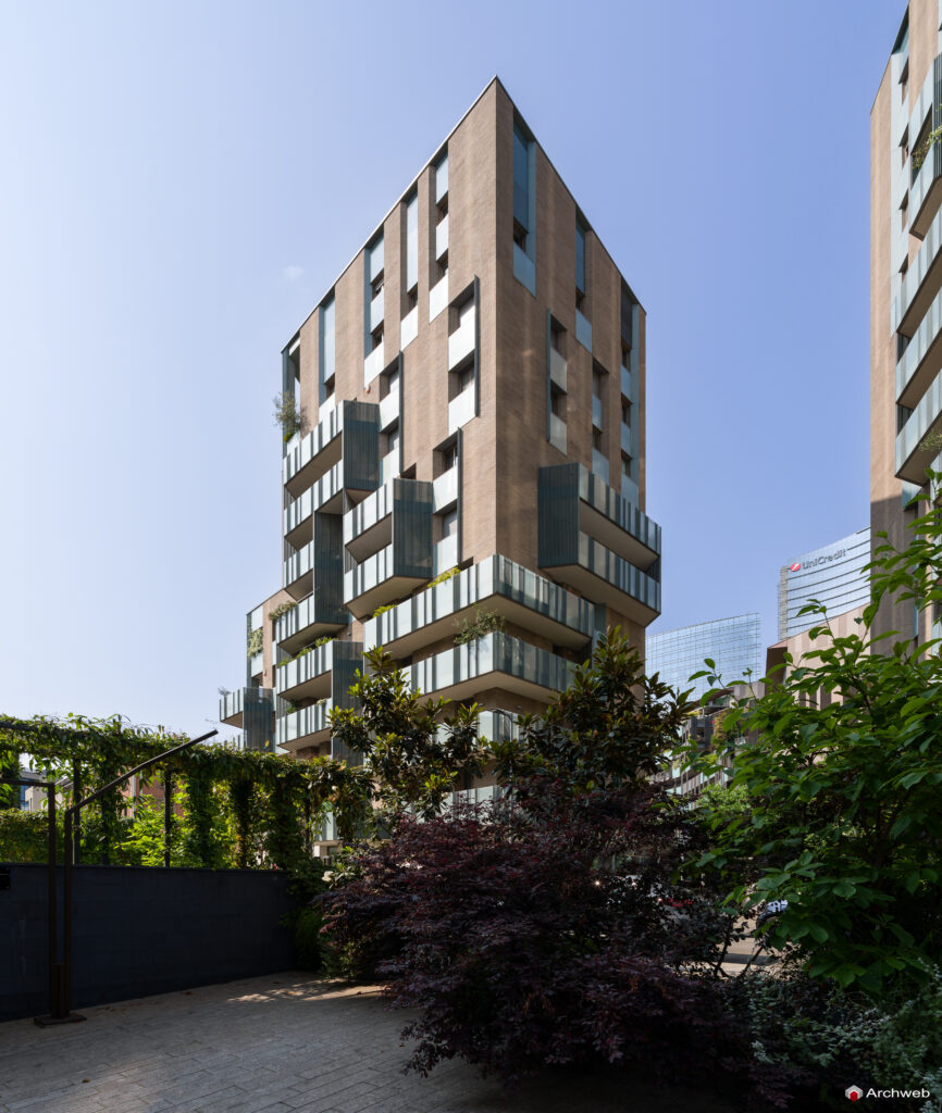 Complesso residenziale Novetredici a Milano nel quartiere Porta Nuova. Fotografie © Archweb.com