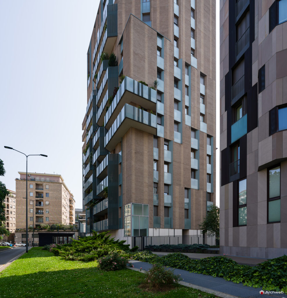 Complesso residenziale Novetredici a Milano nel quartiere Porta Nuova. Fotografie © Archweb.com