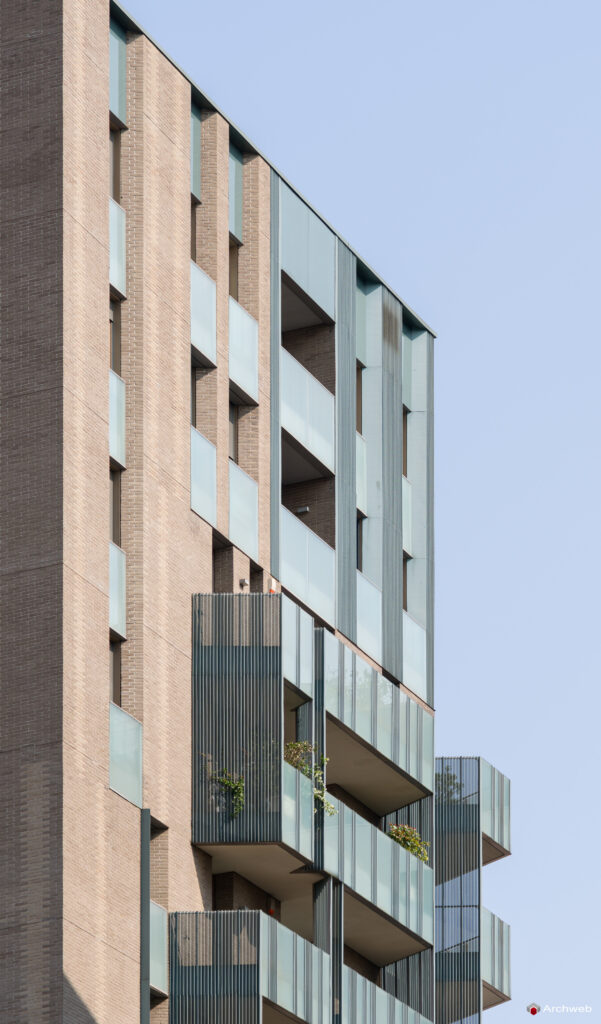 Complesso residenziale Novetredici a Milano nel quartiere Porta Nuova. Fotografie © Archweb.com