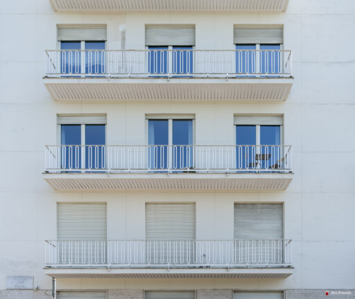 La Palazzina Salvatelli vista da Piazza delle Muse. Fotografie © Archweb.com
