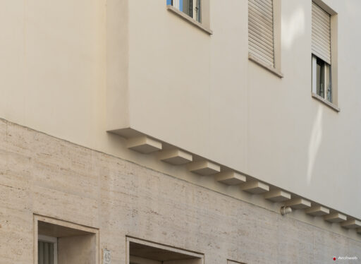 La Palazzina Salvatelli vista da via Eleonora Duse. Fotografie © Archweb.com