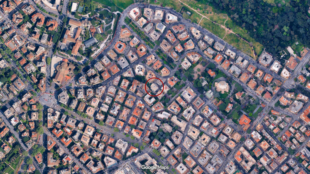 Palazzina in via Fratelli Ruspoli. Progetto Ugo Luccichenti. Fotografie © Google Maps