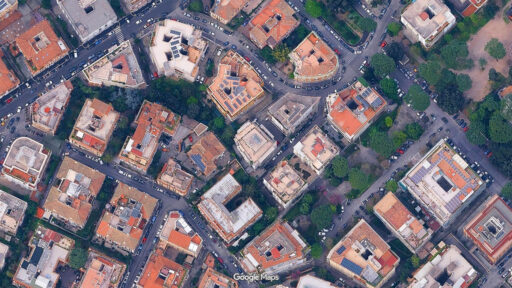 Palazzina in via Fratelli Ruspoli. Progetto Ugo Luccichenti. Fotografie © Google Maps