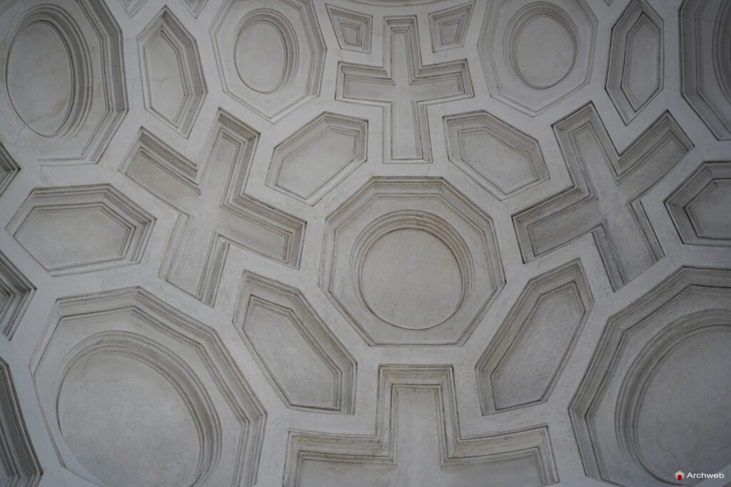 San Carlo alle Quattro Fontane. Chiesa edificata nel XVII secolo ad opera di Francesco Borromini. Fotografie © Archweb.com