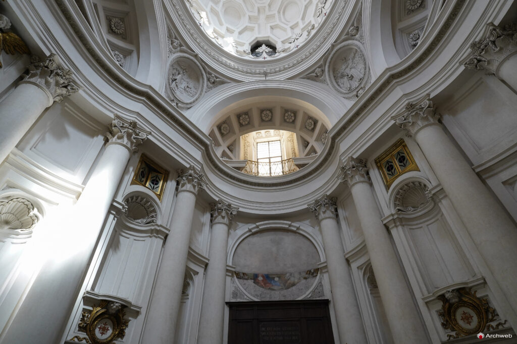 San Carlo alle Quattro Fontane. Chiesa edificata nel XVII secolo ad opera di Francesco Borromini. Fotografie © Archweb.com