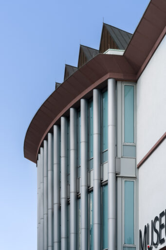 MMK – Museum für Moderne Kunst di Francoforte sul Meno, progettato da Hans Hollein