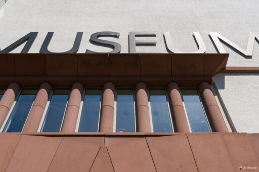 MMK – Museum für Moderne Kunst di Francoforte sul Meno, progettato da Hans Hollein