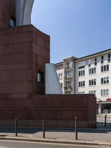 MMK – Museum für Moderne Kunst di Francoforte sul Meno, progettato da Hans Hollein
