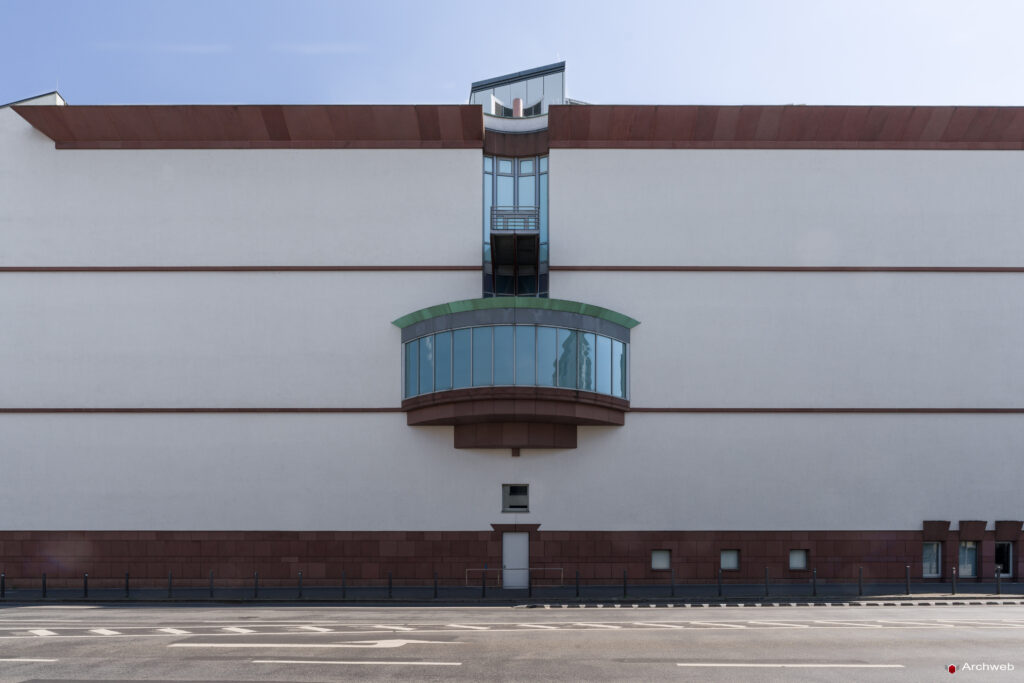 MMK – Museum für Moderne Kunst di Francoforte sul Meno, progettato da Hans Hollein