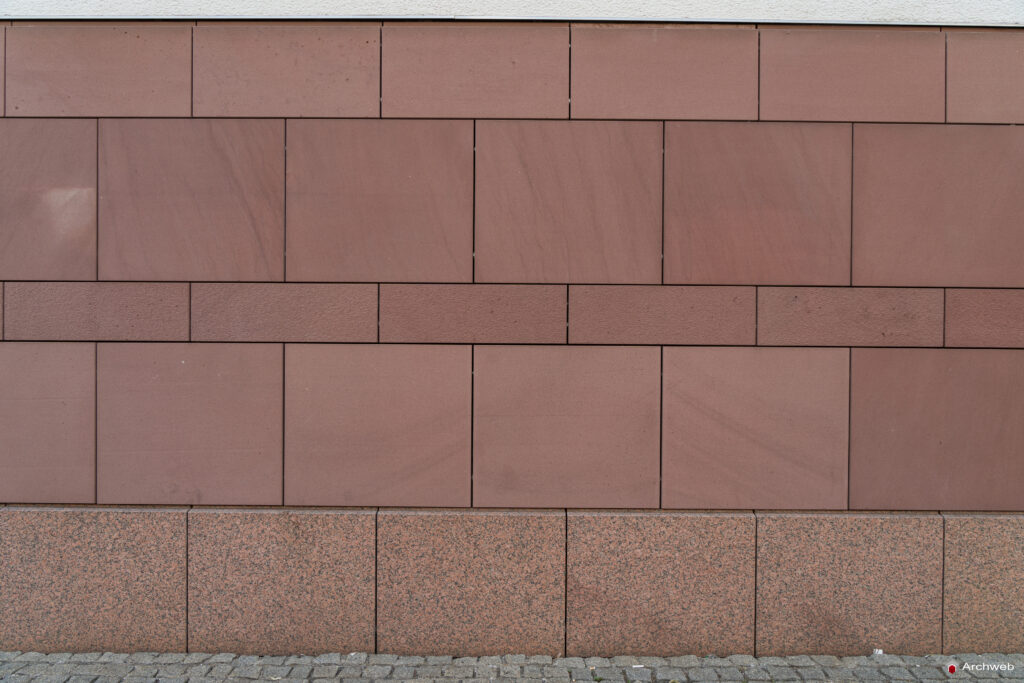 MMK – Museum für Moderne Kunst di Francoforte sul Meno, progettato da Hans Hollein