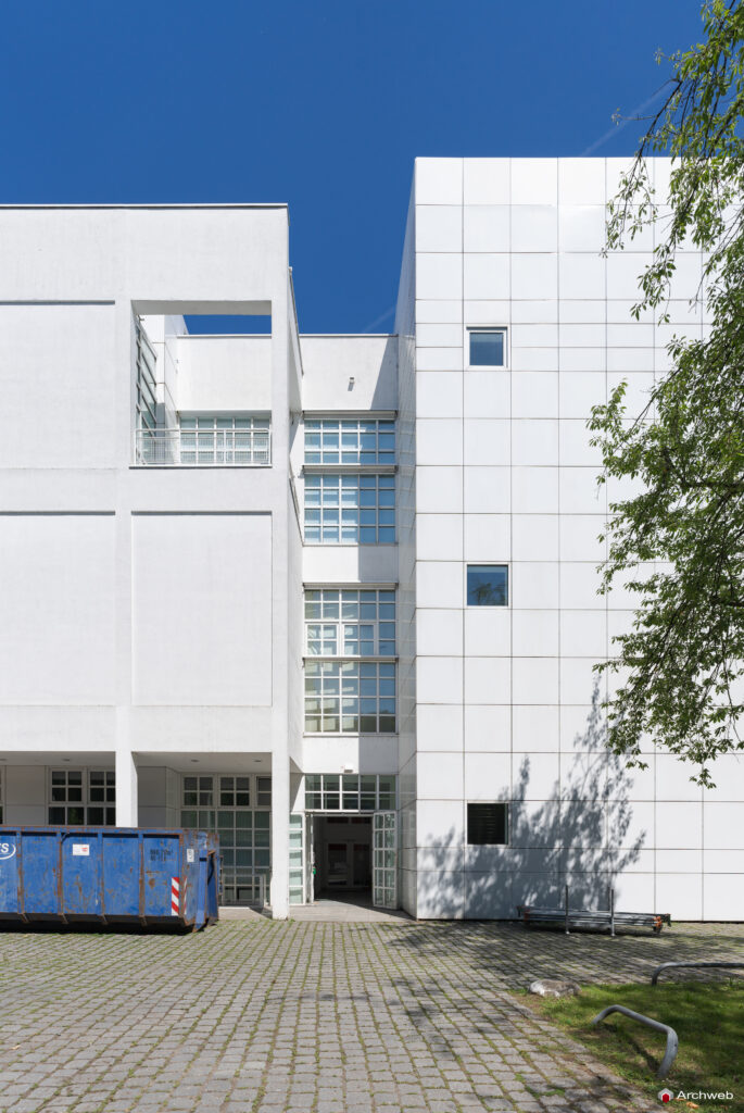 Museum Angewandte Kunst (MAK) di Francoforte progettato da Richard Meier - Fotografie © Archweb.com