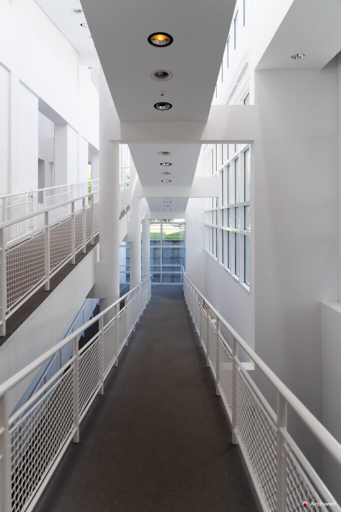 Museum Angewandte Kunst (MAK) di Francoforte progettato da Richard Meier - Fotografie © Archweb.com