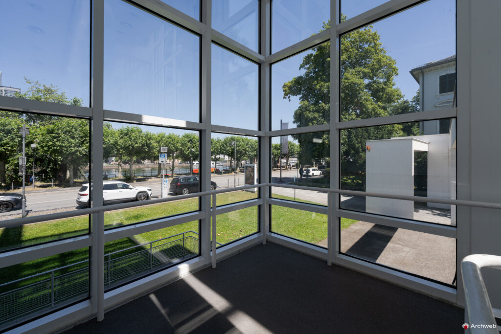 Museum Angewandte Kunst (MAK) di Francoforte progettato da Richard Meier - Fotografie © Archweb.com