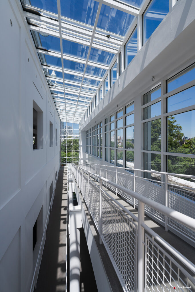 Museum Angewandte Kunst (MAK) di Francoforte progettato da Richard Meier - Fotografie © Archweb.com