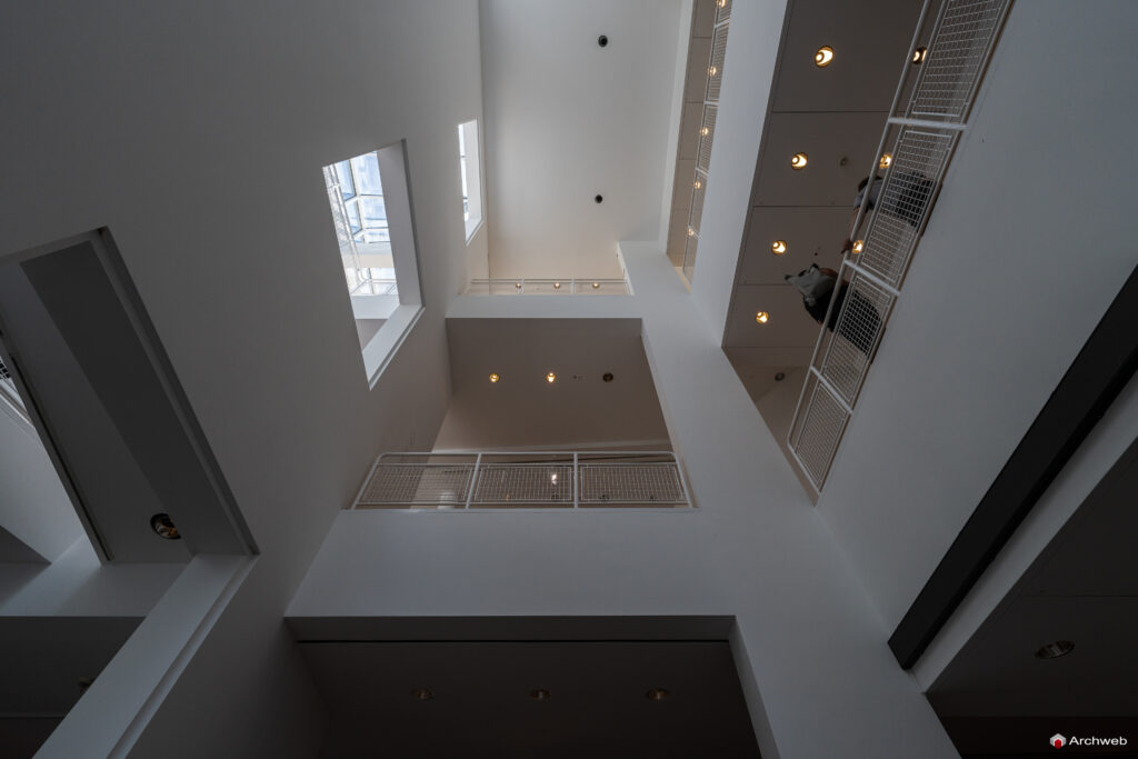 Museum Angewandte Kunst (MAK) di Francoforte progettato da Richard Meier - Fotografie © Archweb.com