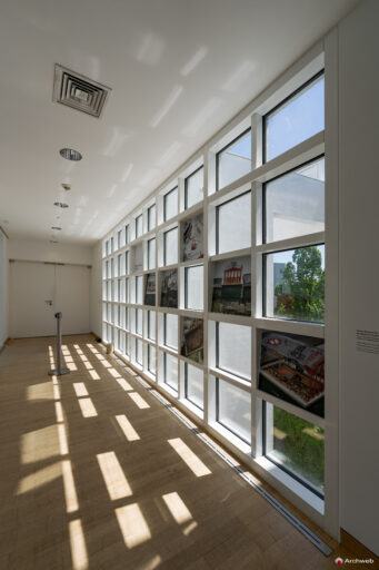 Museum Angewandte Kunst (MAK) di Francoforte progettato da Richard Meier - Fotografie © Archweb.com