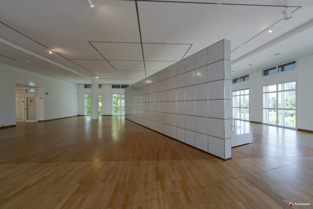 Museum Angewandte Kunst (MAK) di Francoforte progettato da Richard Meier - Fotografie © Archweb.com