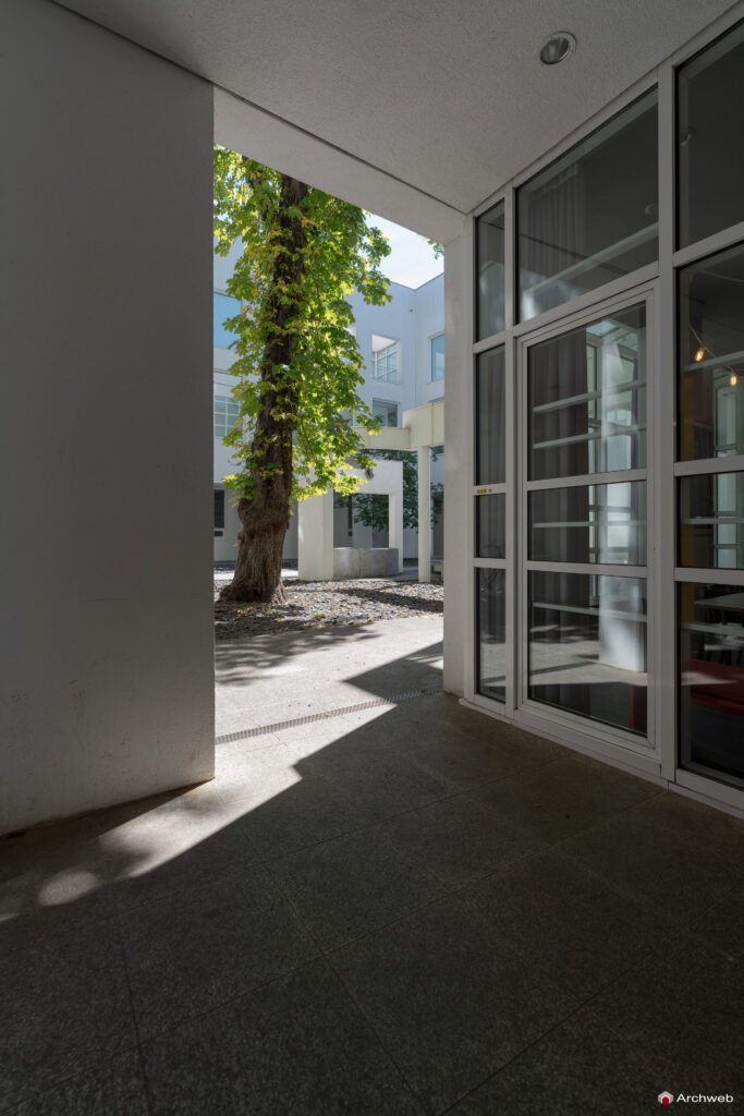 Museum Angewandte Kunst (MAK) di Francoforte progettato da Richard Meier - Fotografie © Archweb.com