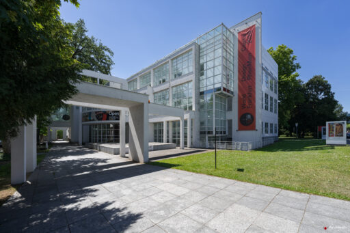 Museum Angewandte Kunst (MAK) di Francoforte progettato da Richard Meier - Fotografie © Archweb.com