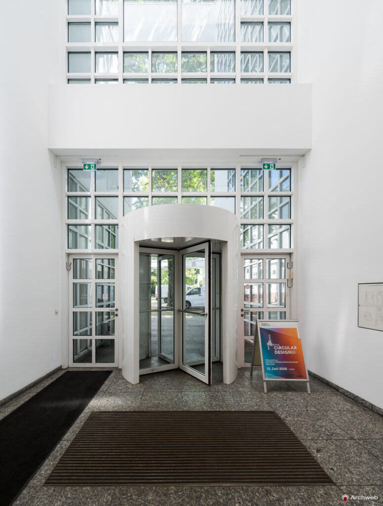 Museum Angewandte Kunst (MAK) di Francoforte progettato da Richard Meier - Fotografie © Archweb.com