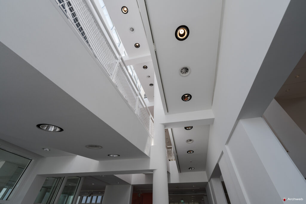 Museum Angewandte Kunst (MAK) di Francoforte progettato da Richard Meier - Fotografie © Archweb.com