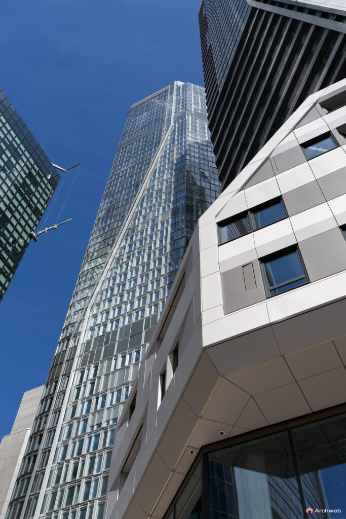 Il gruppo di grattacieli "Four Frankfurt" nel centro di Francoforte - Fotografie © Archweb.com
