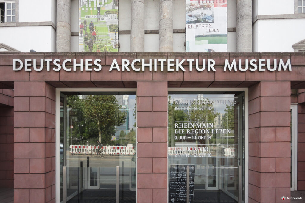 Deutsche Architekturmuseum (DAM). Museo Tedesco di Architettura a Francoforte sul Meno. Progetto Oswald Mathias Ungers.