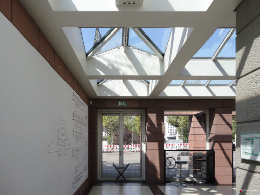 Deutsche Architekturmuseum (DAM). Museo Tedesco di Architettura a Francoforte sul Meno. Progetto Oswald Mathias Ungers.