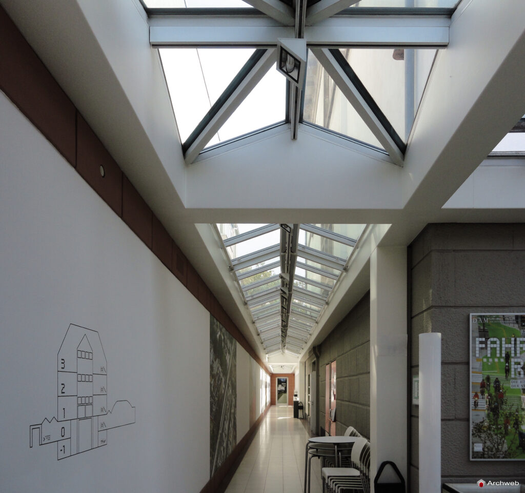 Deutsche Architekturmuseum (DAM). Museo Tedesco di Architettura a Francoforte sul Meno. Progetto Oswald Mathias Ungers.